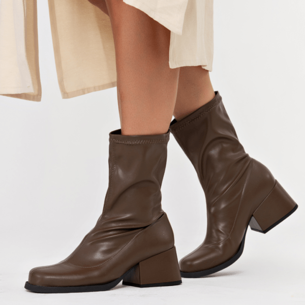 BOTA VIVI