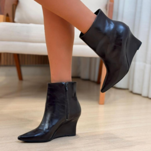 BOTA FEMININA CANO CURTO RAFAELA