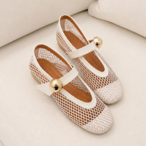 ADRI - SAPATILHA DE TELA NA COR OFF WHITE